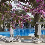 Barut B Hotell Side