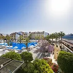 Hotell Barut B Side
