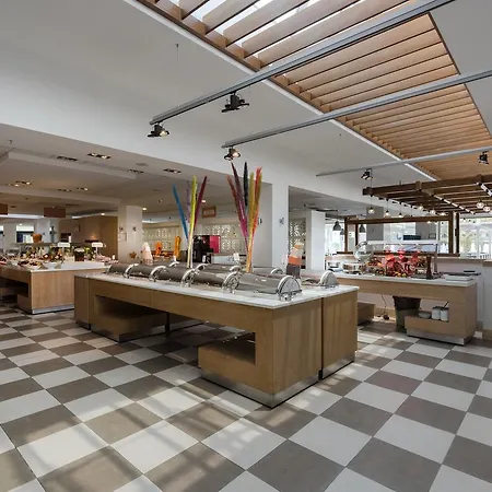 度假村 Barut B 4*