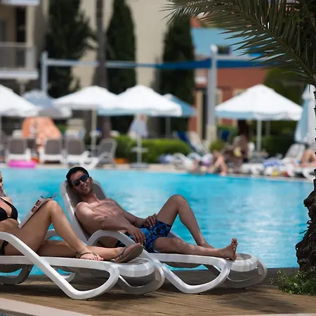 Barut B Resort Side